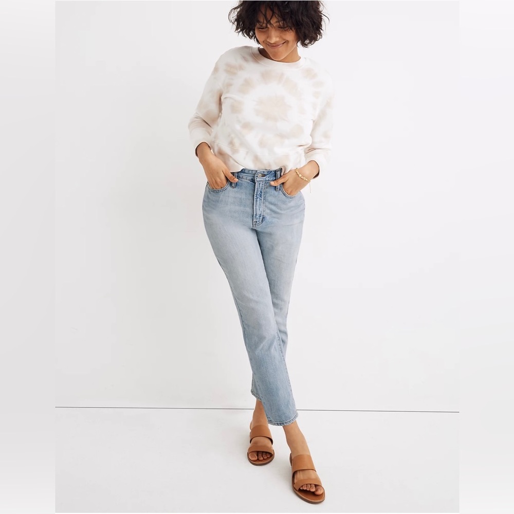 Madewell The Petite Curvy Perfect Vintage Jean in Fitzgerald Wash. Raw Hem